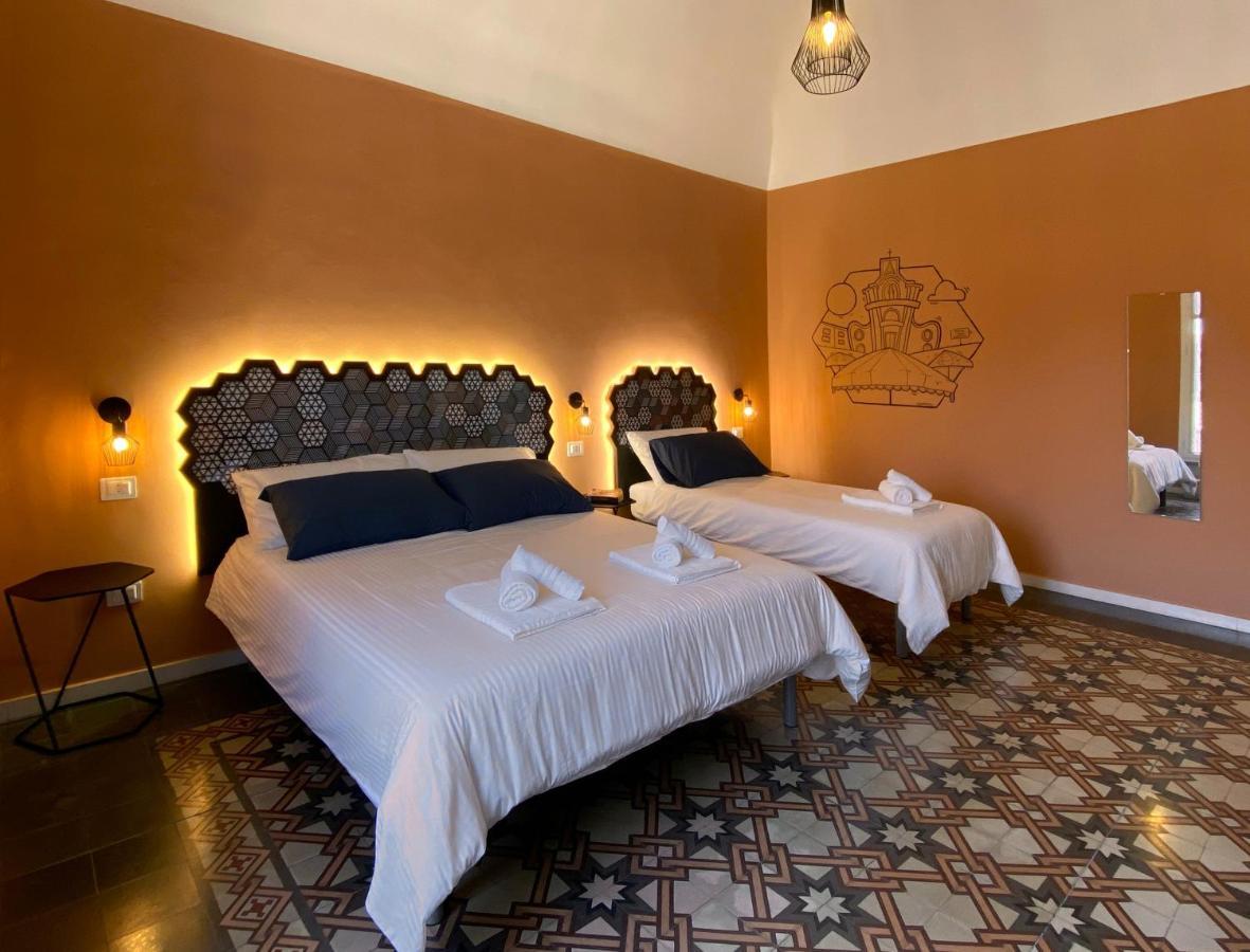 Liotru Maisonne, Rooms With En-Suite Bathroom And Shared Bathroom Catania Exterior photo