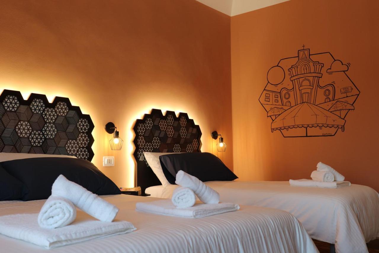 Liotru Maisonne, Rooms With En-Suite Bathroom And Shared Bathroom Catania Exterior photo